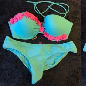 Victoria’s Secret Bikini w/ Floral Appliques (Optional Straps Included!)